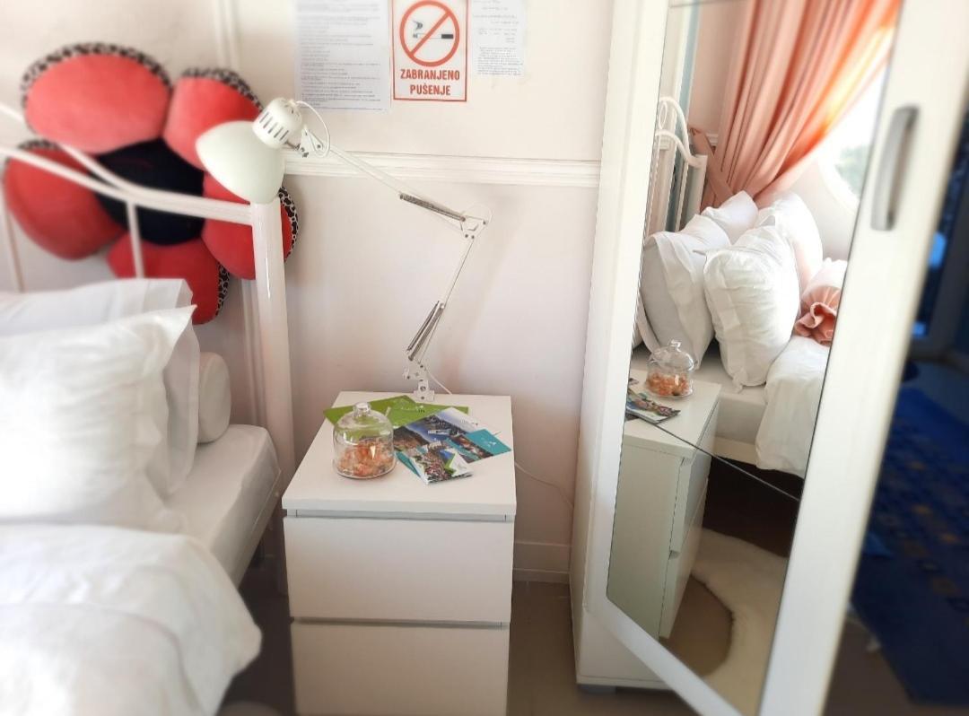Apartman Bella Vita 콜라신 외부 사진